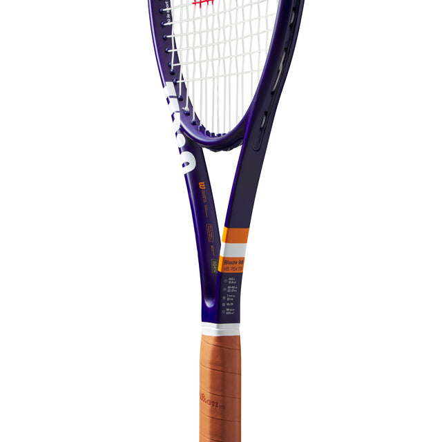 Blade 98 v8 (16x19) Roland Garros Tennis Racket