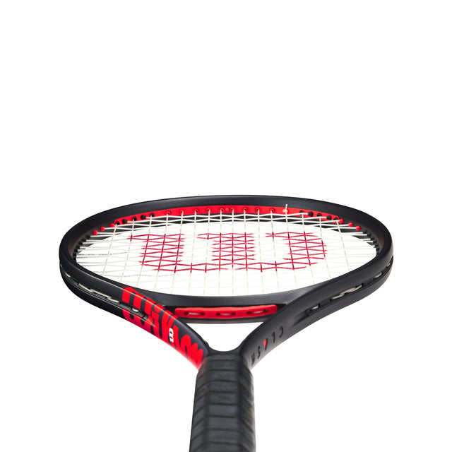 Clash 100L v3 Tennis Racket